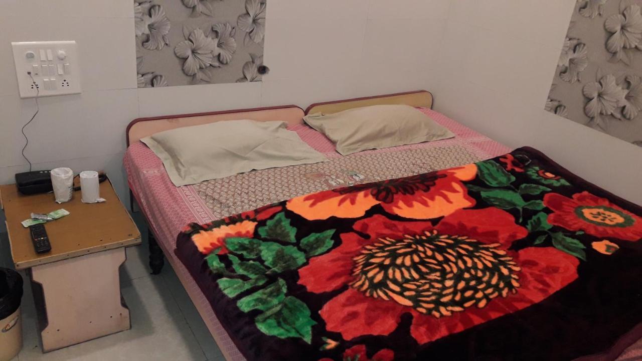 Star Guesthouse Diu Extérieur photo